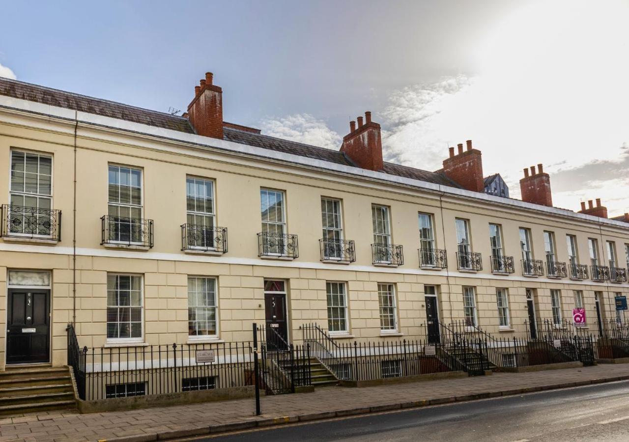 Apartamento Stunning 2 Bed In The Centre Of Cheltenham!